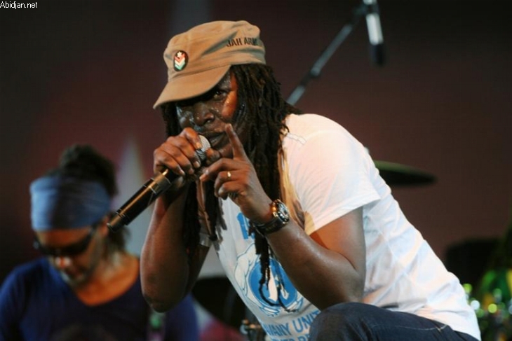 Crise post-electorale / Alpha Blondy : 